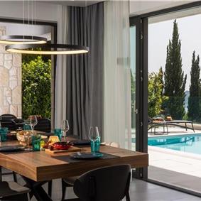 Luxury 5-Bedroom Villa with Sea-Views and Infinity Pool near Dubrovnik – Sleeps 10